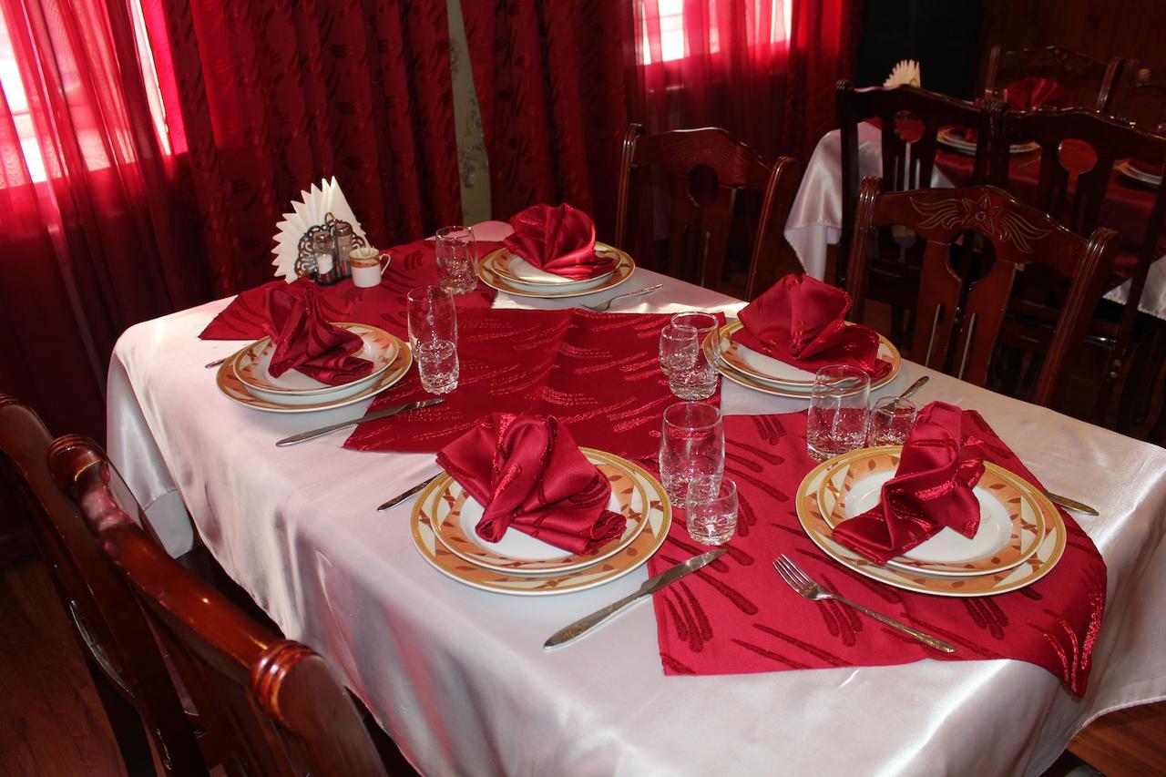 Pekin Hotel 테미르타우 외부 사진